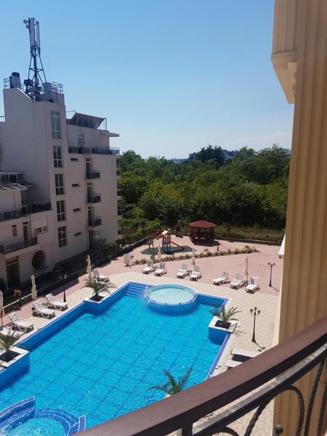 Aparthotel Flora Beach Private Pomorie Exterior foto
